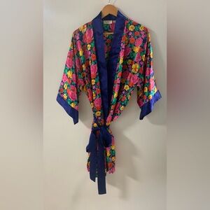 Floral Victoria’s Secret Robe